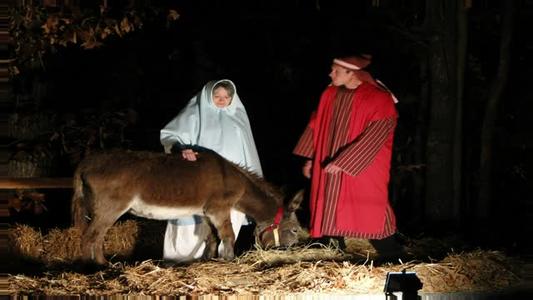 Drive-thru nativity this weekend at Riverside UMC in Macon